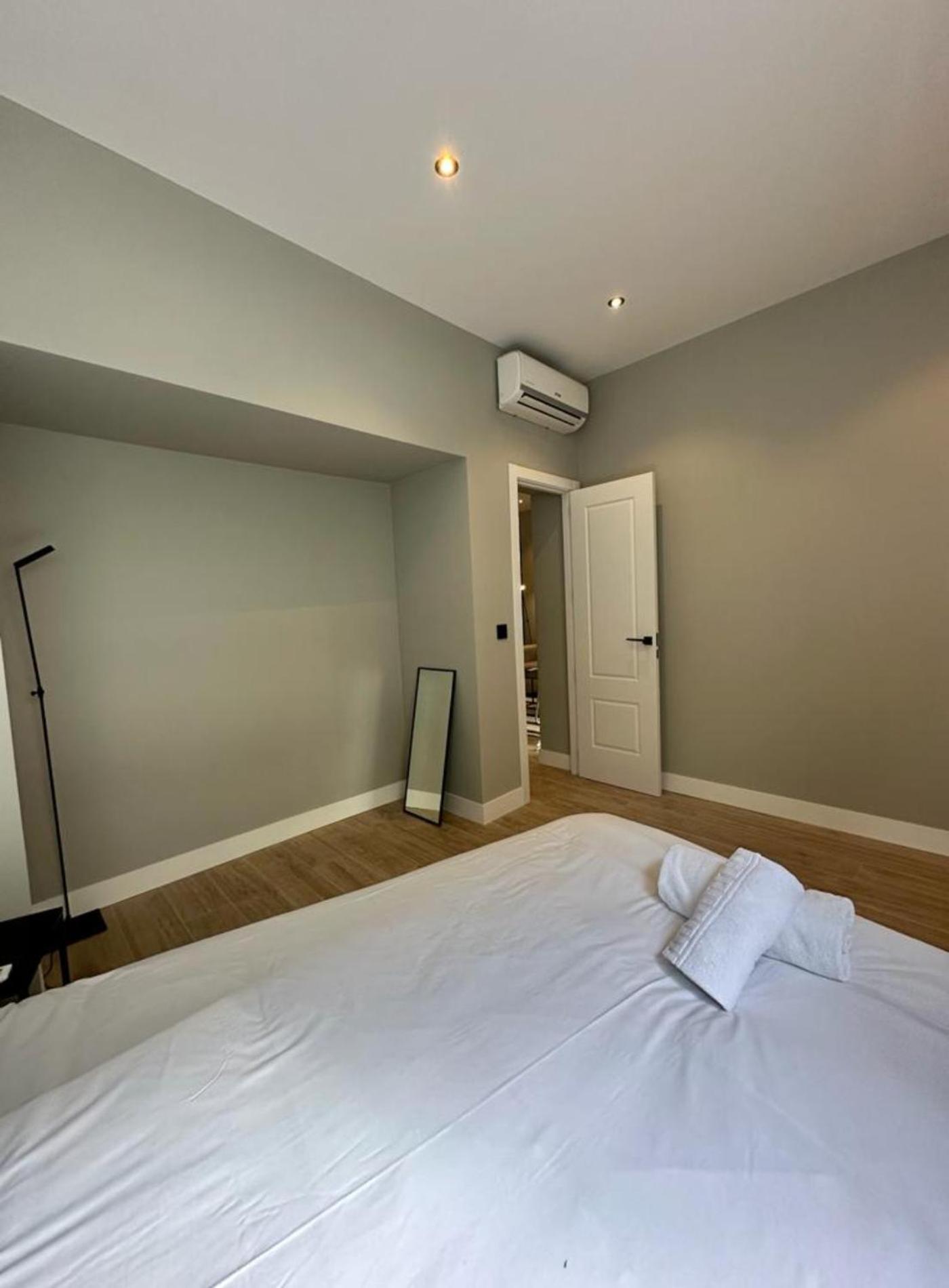 Central Apt De 2Hab Para 5Pax En Calle Silva E2 Madrid Esterno foto